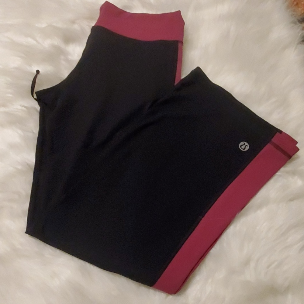 Lululemon Athletica pants